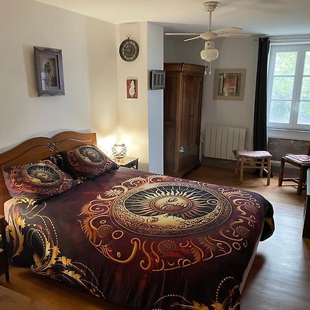 Les Agapanthes Bed and Breakfast Vaux-en-Beaujolais Exteriör bild